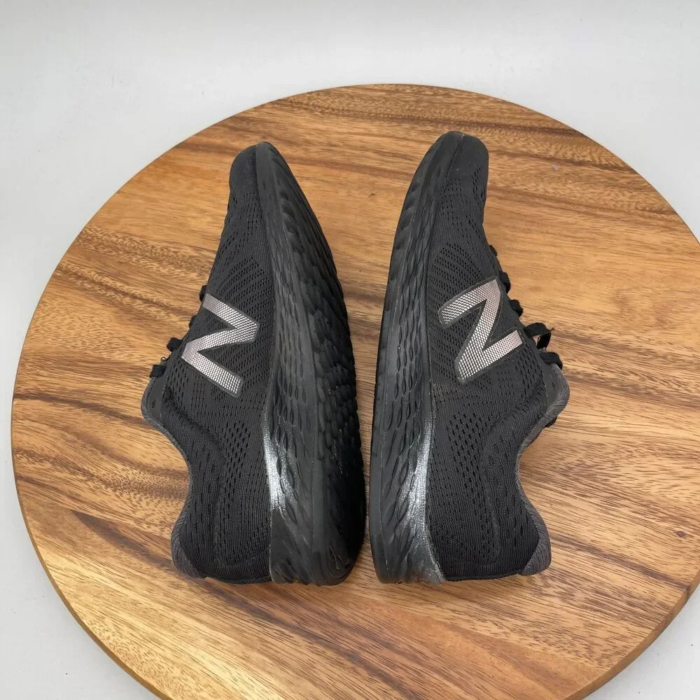 New Balance Fresh Foam Arishi V1 Shoes Womens Size 7 B Black Running Comfort Gym